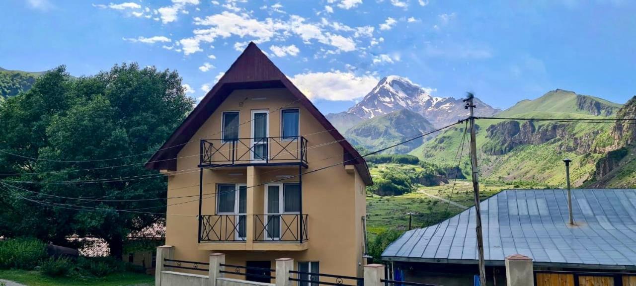 Kazbegi Inn מראה חיצוני תמונה