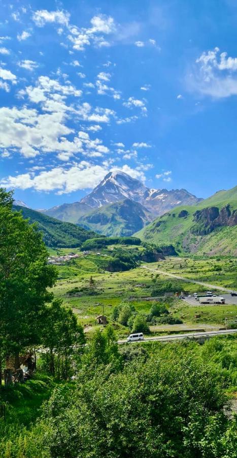 Kazbegi Inn מראה חיצוני תמונה